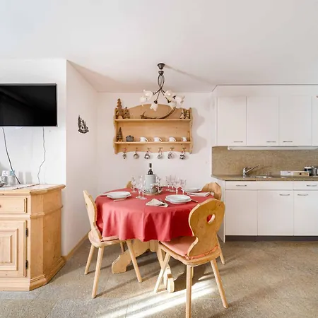 Chesa Erica 65m2 With Private Garden